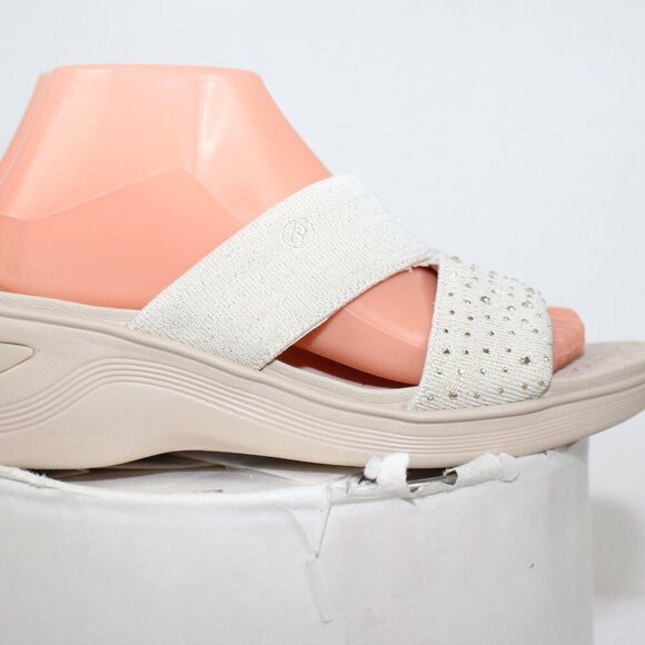 ZEES - Picture 6 of 11